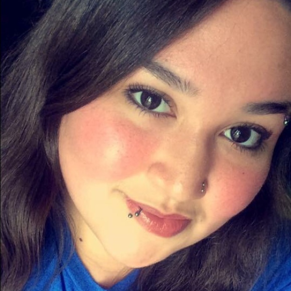 Meet your Posher, Celia